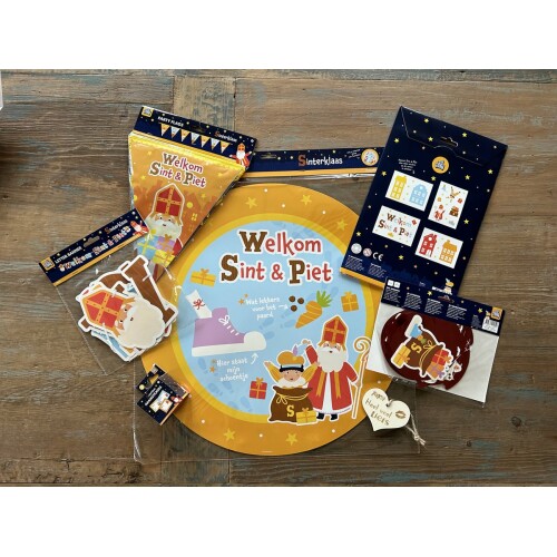 Creaties van Hier - Versierpakket met houten hartje - Sinterklaas - Sinterklaas decoratie - Sinterklaas versiering - Raamstickers - Naamstickerbox -Schoenzetmat - Swirl decorations - Letterbanner - Vlaggetjes